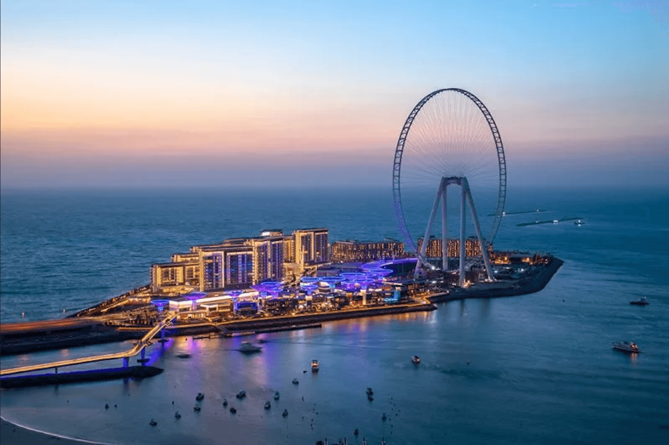 Ain Dubai and Bluewaters Island waterfront at dusk